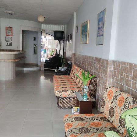 Hotel Leska El Espinal  Bagian luar foto